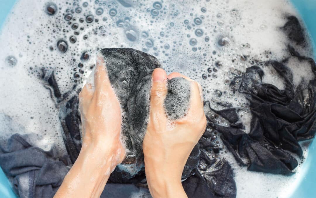 Is It Cheaper To Hand Wash Clothes Or Use A Washing Machine?