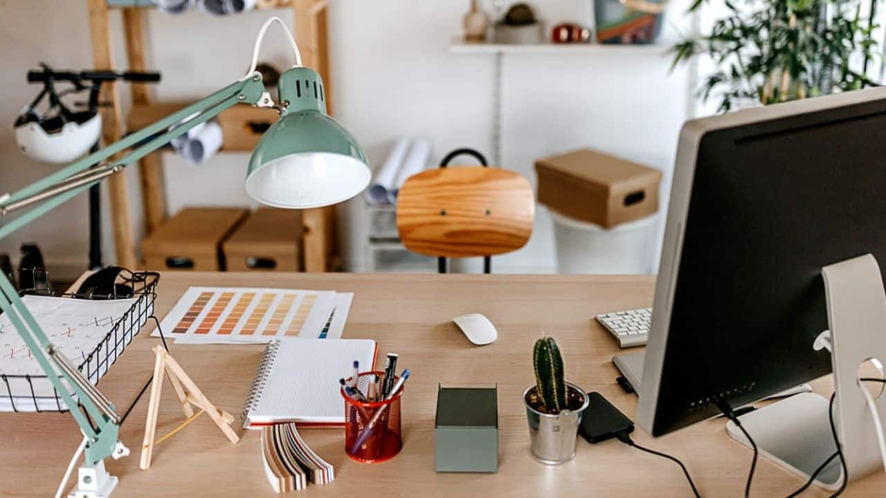 Office Desk Organisation Ideas