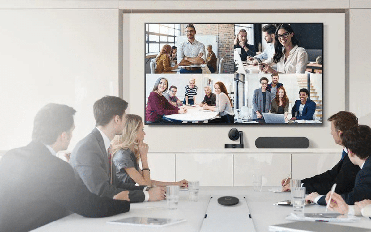 Best TVs for Conference Rooms & Meeting Rooms