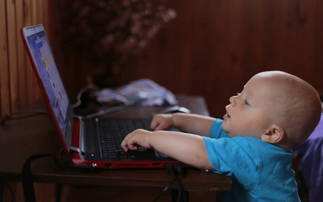 How Much Screen Time Should You Allow For Babies & Toddlers?